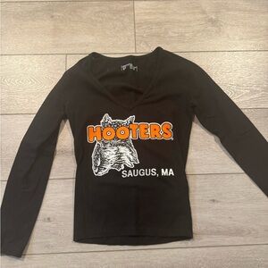 Hooters Long Sleeve